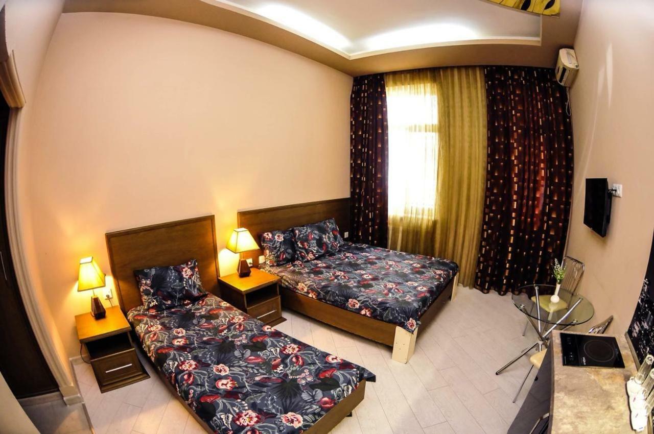 Apart voyage Batoumi Extérieur photo